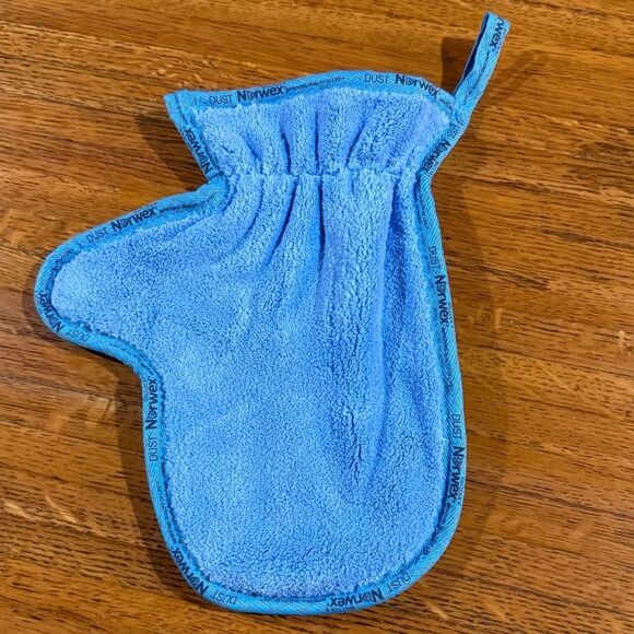 Norwex Dusting Mitt Blue NWOT - Picture 3 of 8